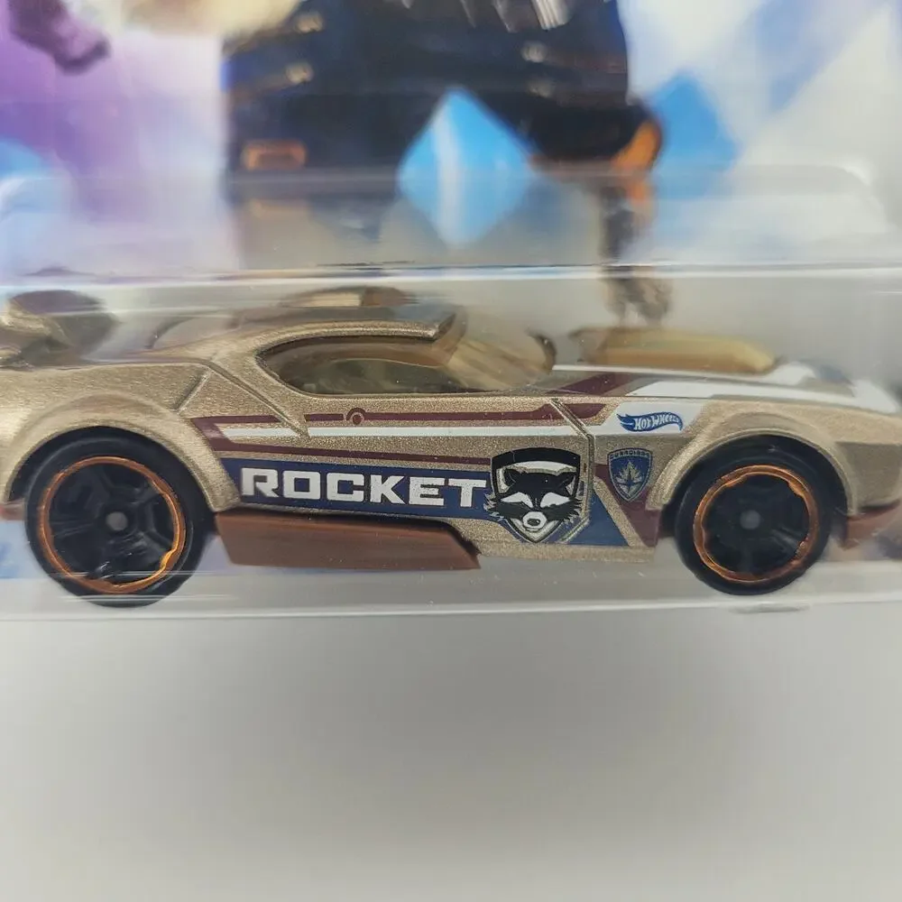 2017 Hot Wheels Marvel Guardians of the Galaxy Vol. 2 Rocket Raccoon Fast Fish